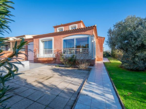 Holiday Home Maison des Pins Parasol by Interhome